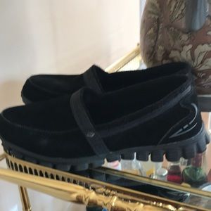 Skechers lightweight shoes